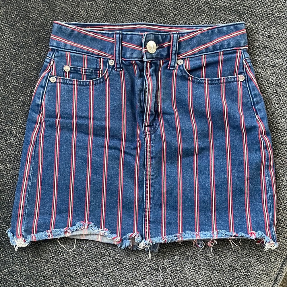 American Eagle 00 High Rise Super Stretch Denim Skirt